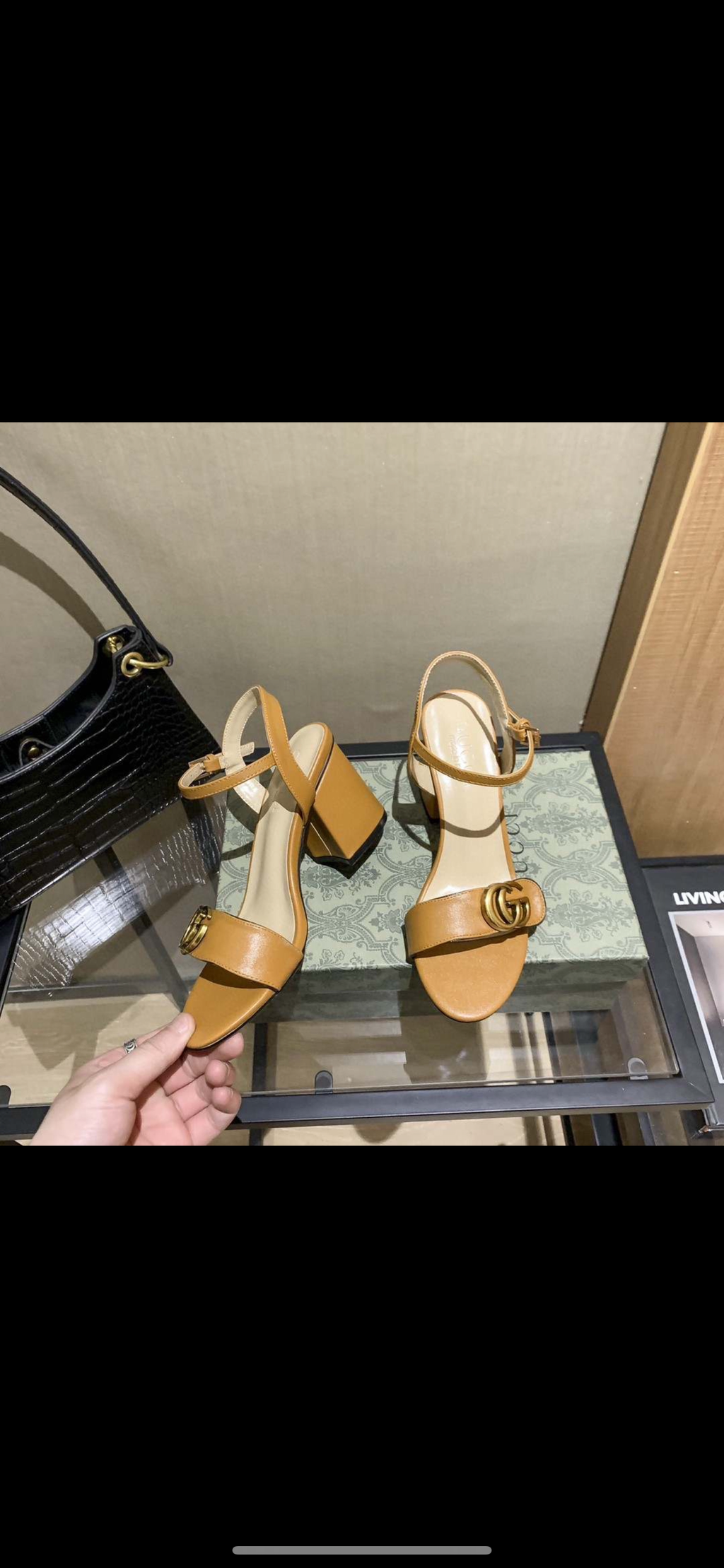 Victoria heels