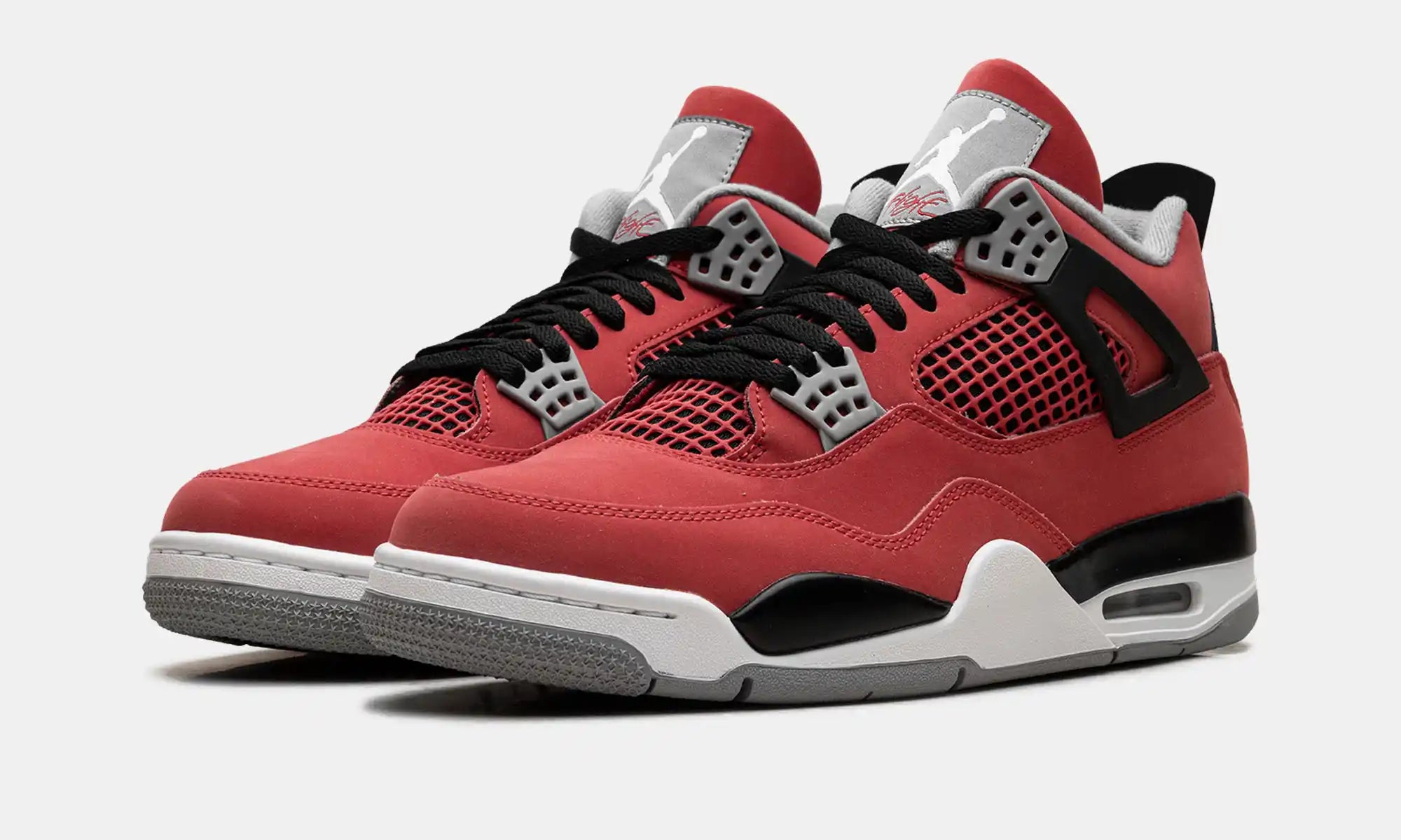 Jordan 4 Retro  Toro Bravo 2026