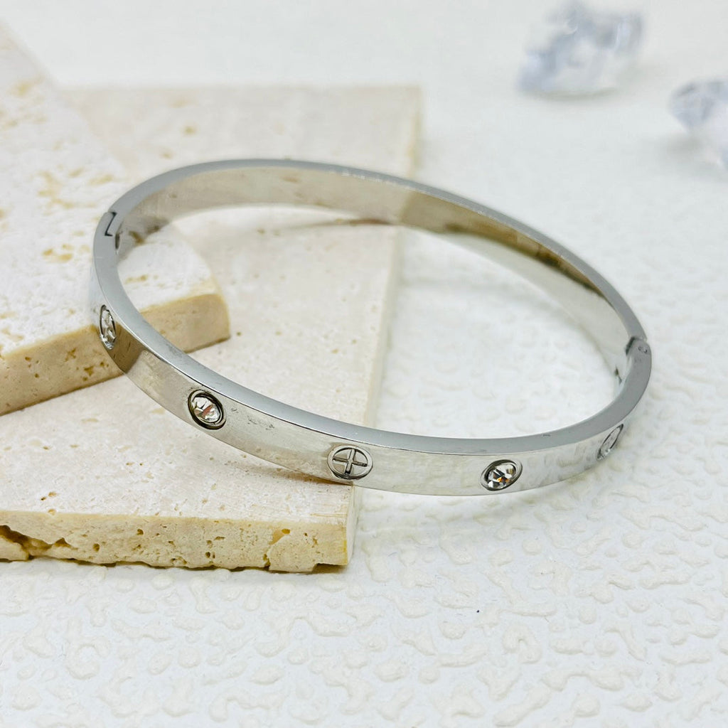 6 stones love bracelet